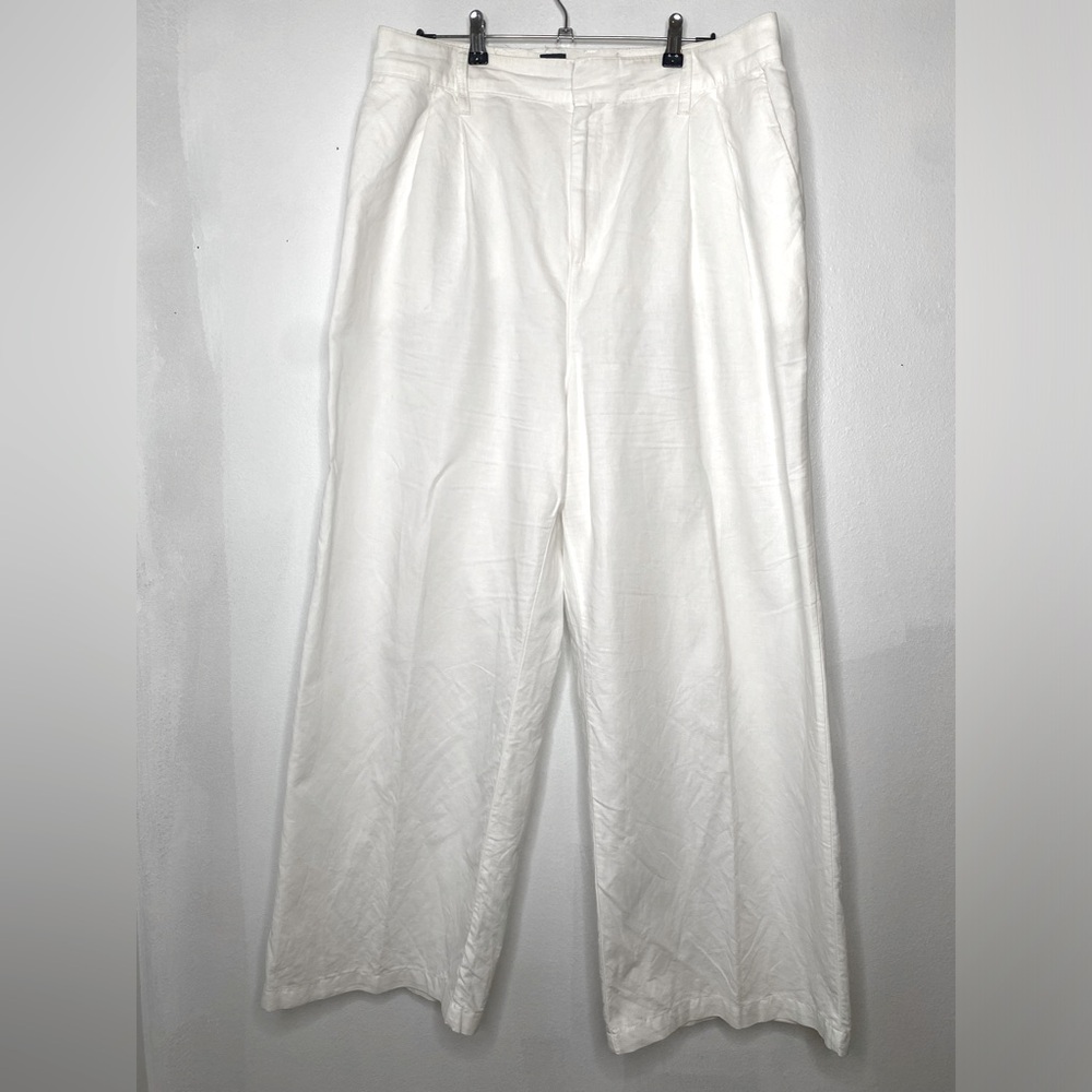 Whisk Me Away White Linen Pants